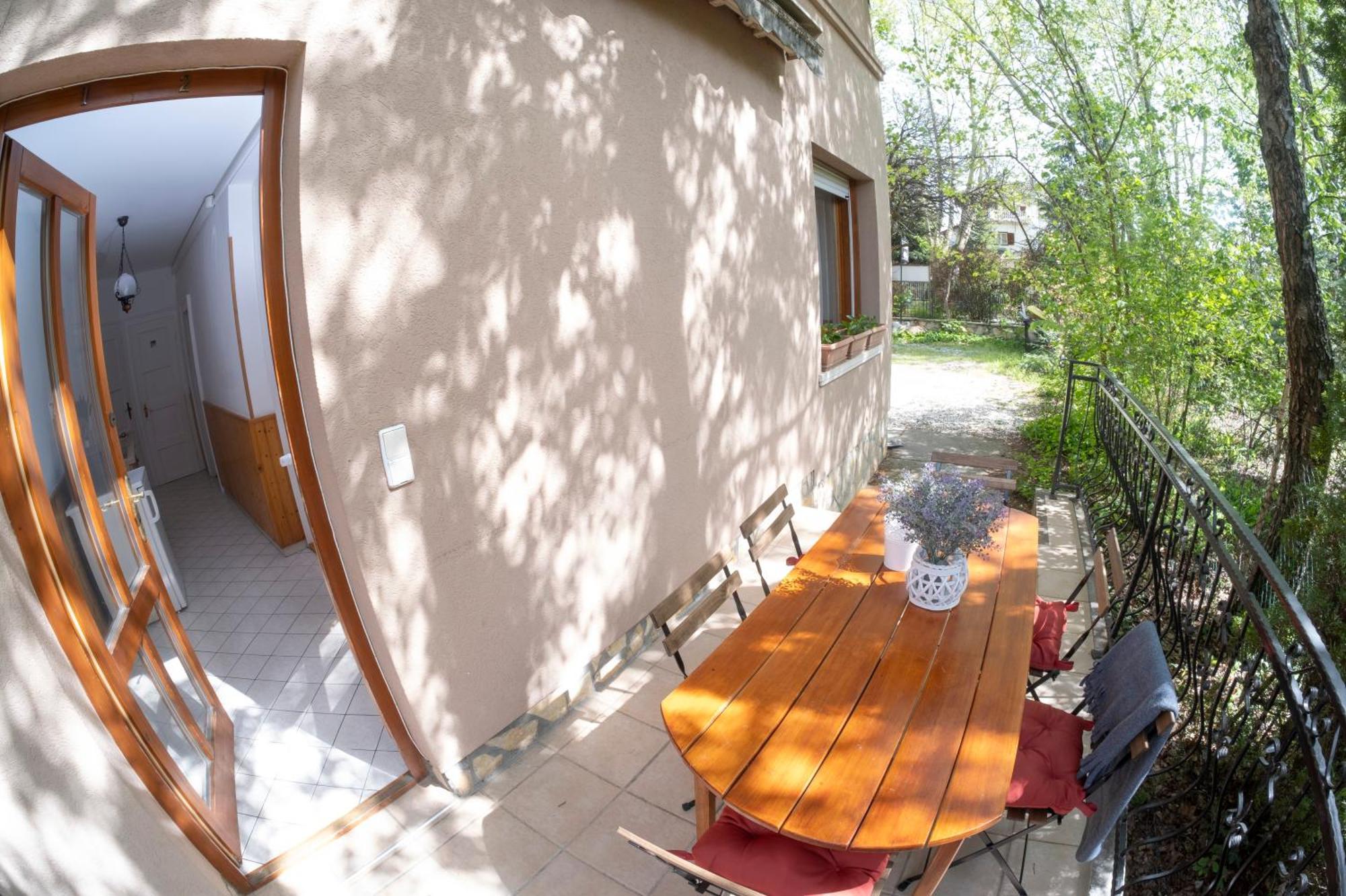 Vicze Apartmanhaz ชิโอฟก ภายนอก รูปภาพ