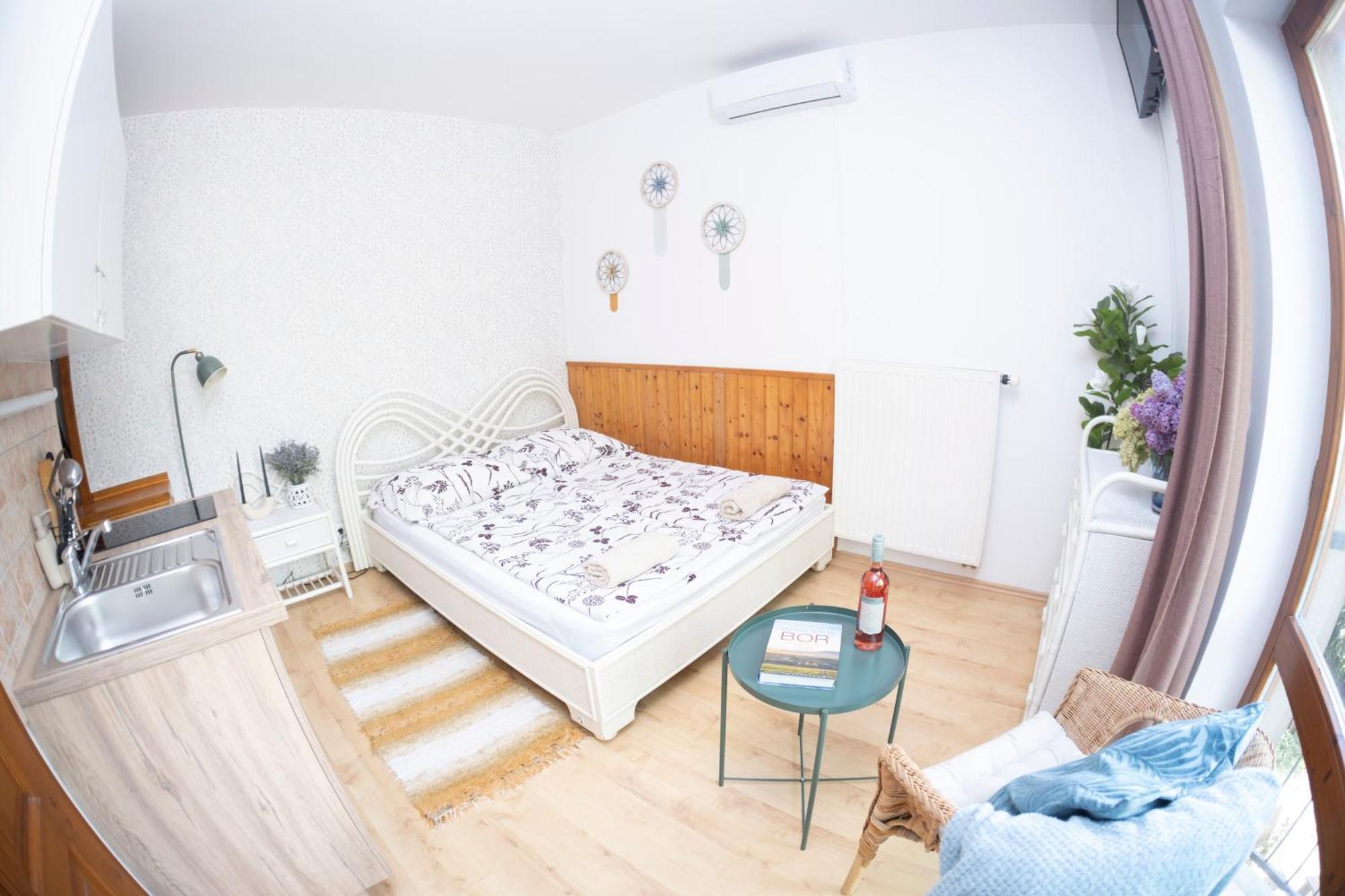 Vicze Apartmanhaz ชิโอฟก ภายนอก รูปภาพ