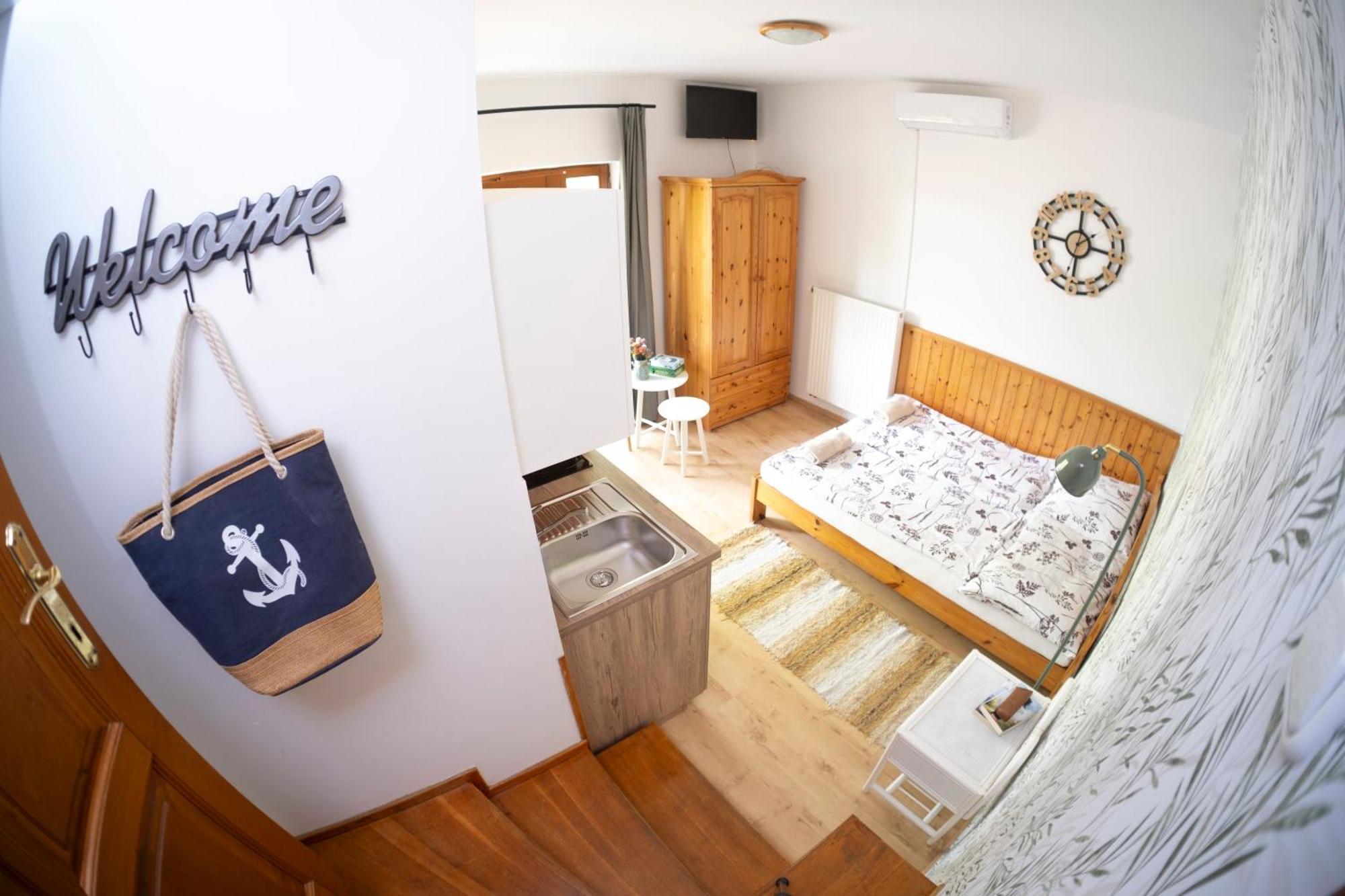 Vicze Apartmanhaz ชิโอฟก ภายนอก รูปภาพ